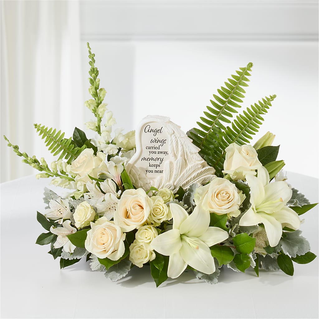 Holding You Close Arrangement – Designs By Lakeland Flowers, Plant City FL