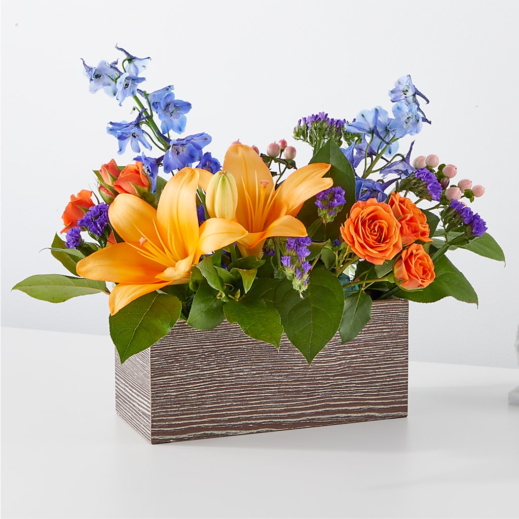 Radiant Citrus Box Bouquet – Designs By Lakeland Flowers, Plant City FL