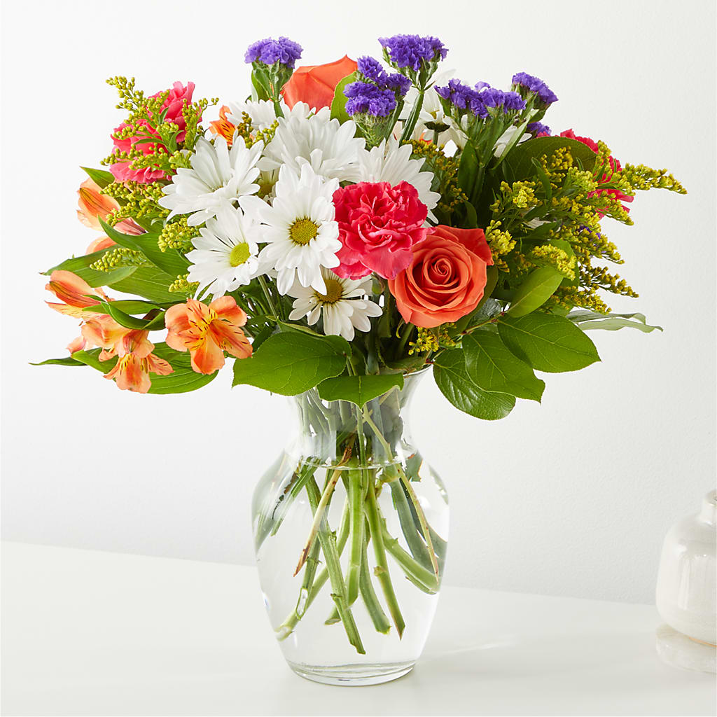Oopsie Daisy Bouquet – Designs By Lakeland Flowers, Plant City FL