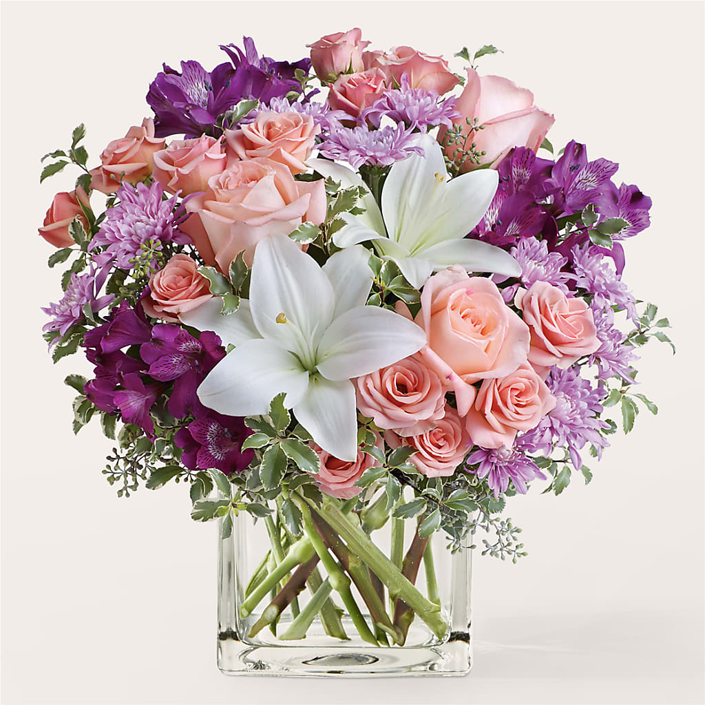 Mani Pedi Bouquet – Designs By Lakeland Flowers, Plant City FL