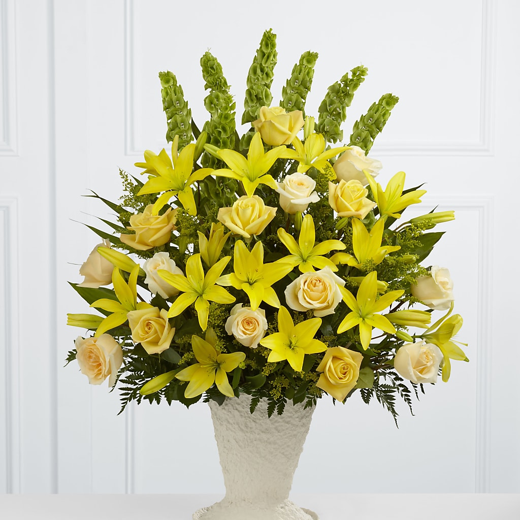 Golden Memories Arrangement – Designs By Lakeland Flowers, Plant City FL
