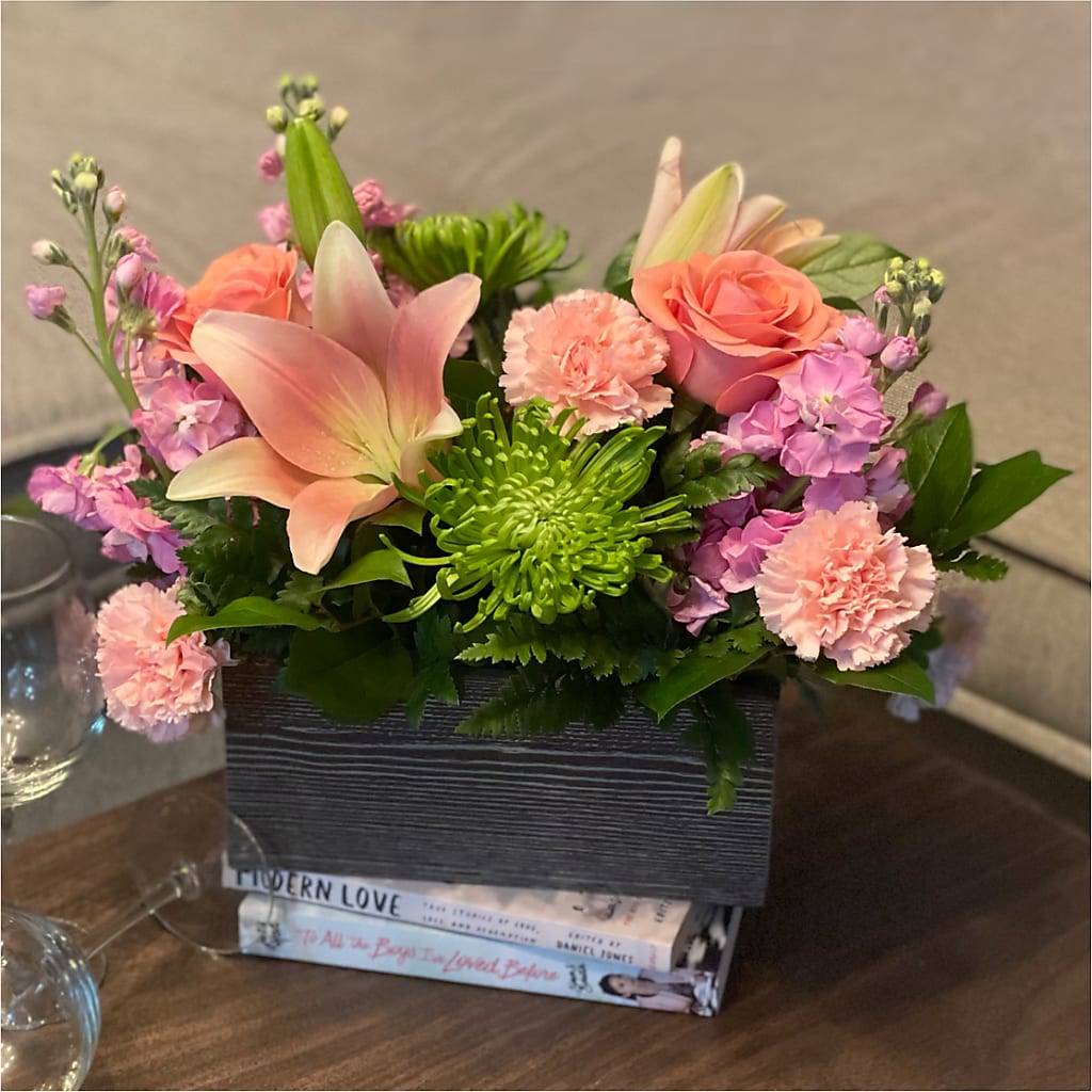 Beautiful Spirit Basket – Designs By Lakeland Flowers, Plant City FL