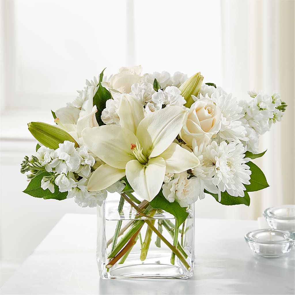 Gentle Breeze Bouquet – Designs By Lakeland Flowers, Plant City FL