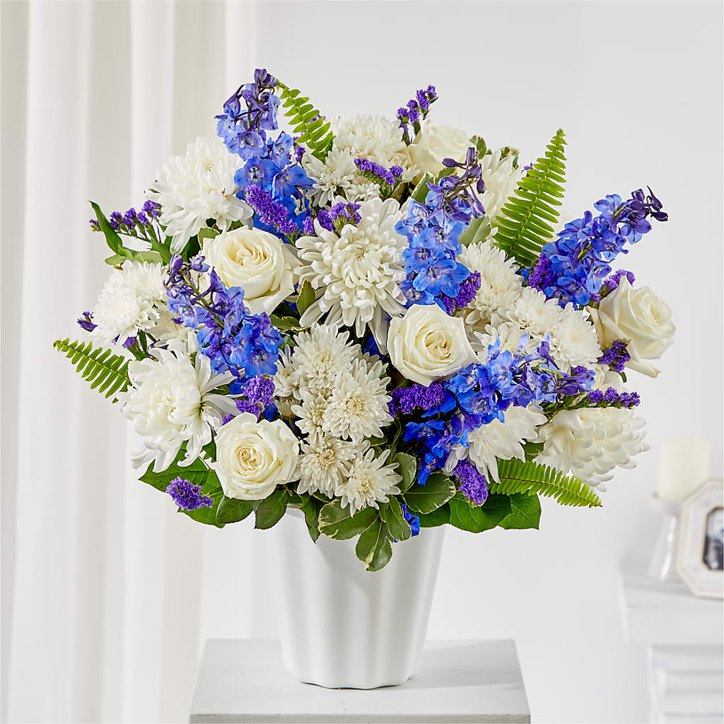 Hold Dear Tabletop Basket – Designs By Lakeland Flowers, Plant City FL