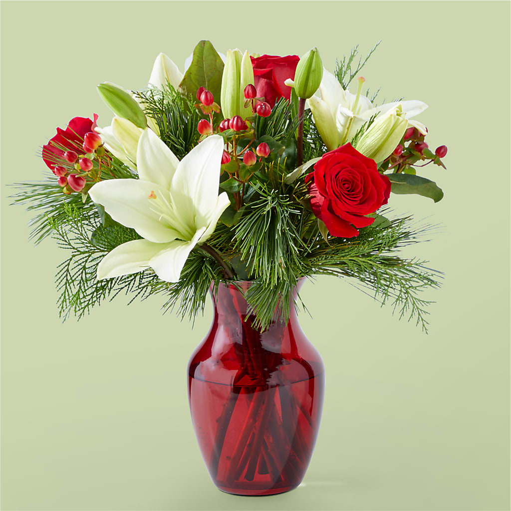 Evergreen Delight Bouquet – Designs By Lakeland Flowers, Plant City FL