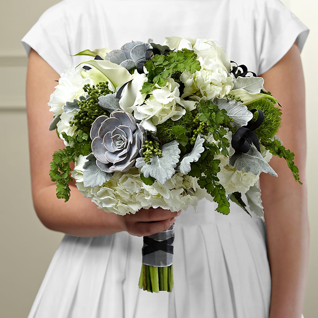 Sweet Innocence Bouquet – Designs By Lakeland Flowers, Plant City FL
