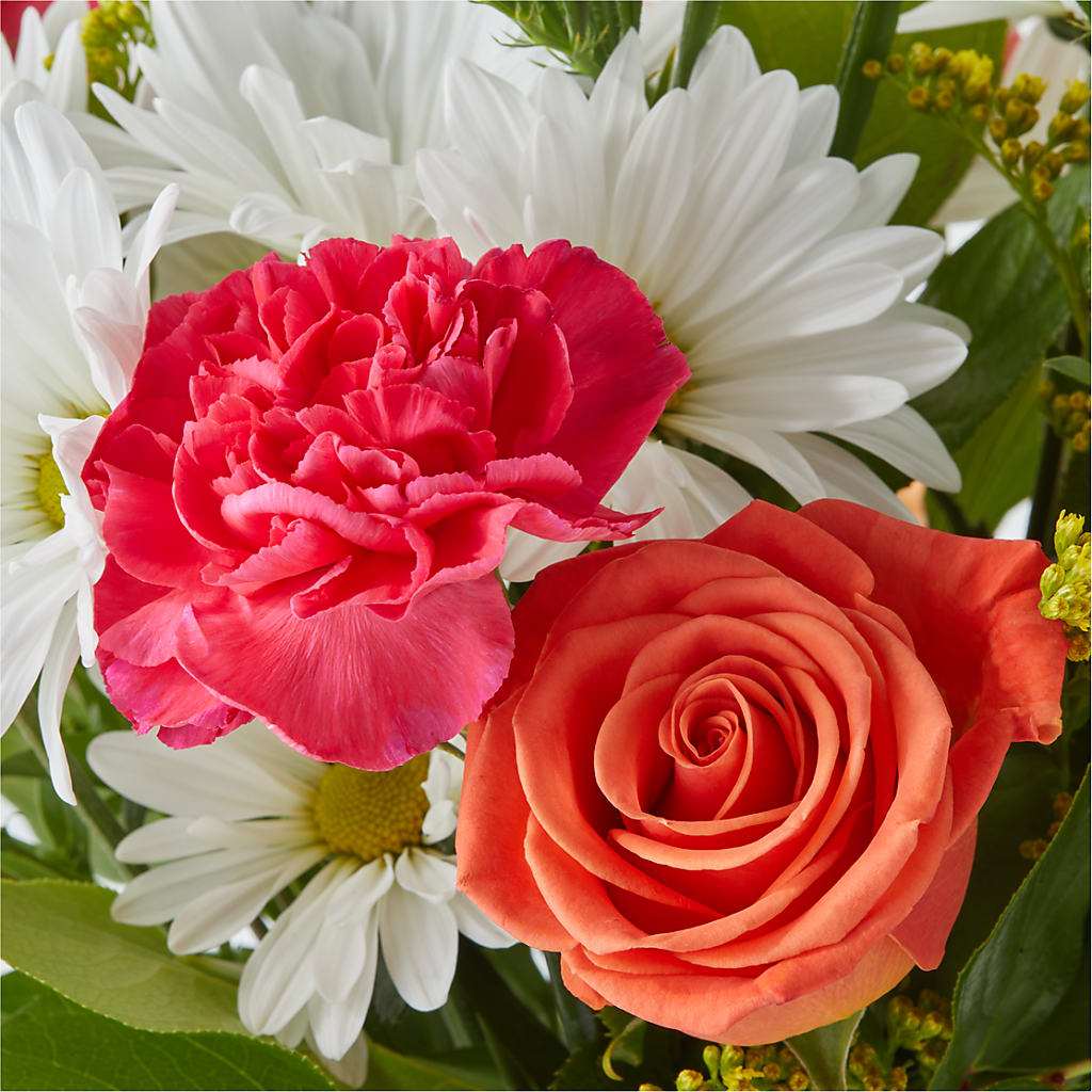 Oopsie Daisy Bouquet –  Designs By Lakeland Flowers, Plant City FL