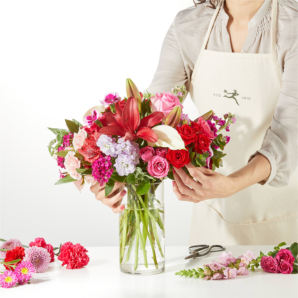 Swooning Over You - A Luxury Florist Original –  Designs By Lakeland Flowers, Plant City FL