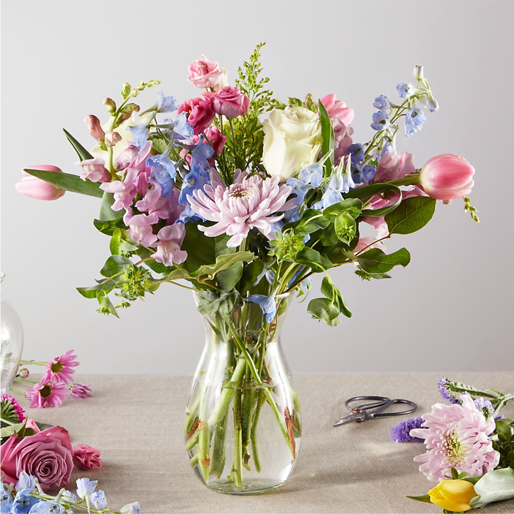 Pastel Tradition - A Florist Original –  Designs By Lakeland Flowers, Plant City FL
