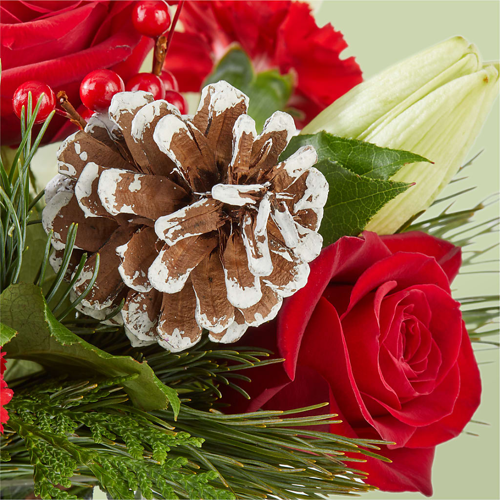 Glistening Icicles Bouquet –  Designs By Lakeland Flowers, Plant City FL