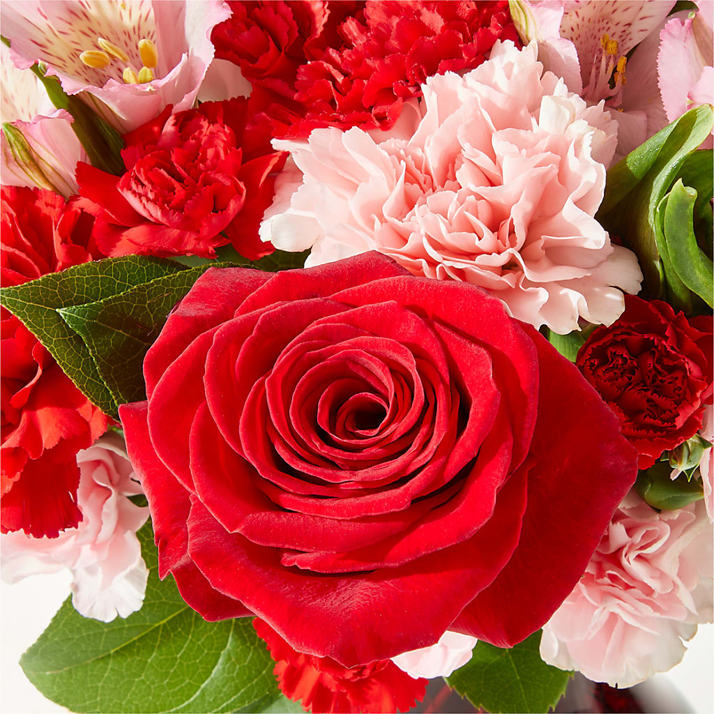 Candy Kisses Bouquet –  Designs By Lakeland Flowers, Plant City FL