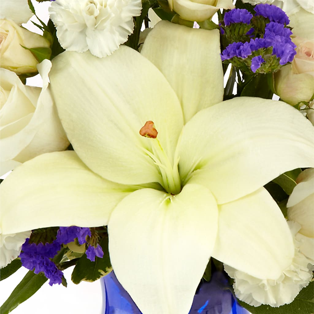 Sapphire Rush Bouquet –  Designs By Lakeland Flowers, Plant City FL