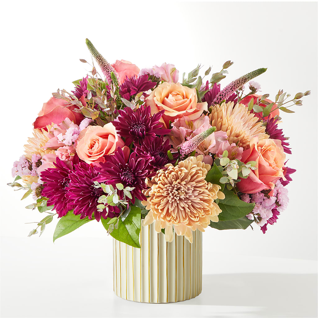 Berry Cobbler Bouquet with Ivory Vase –  Designs By Lakeland Flowers, Plant City FL