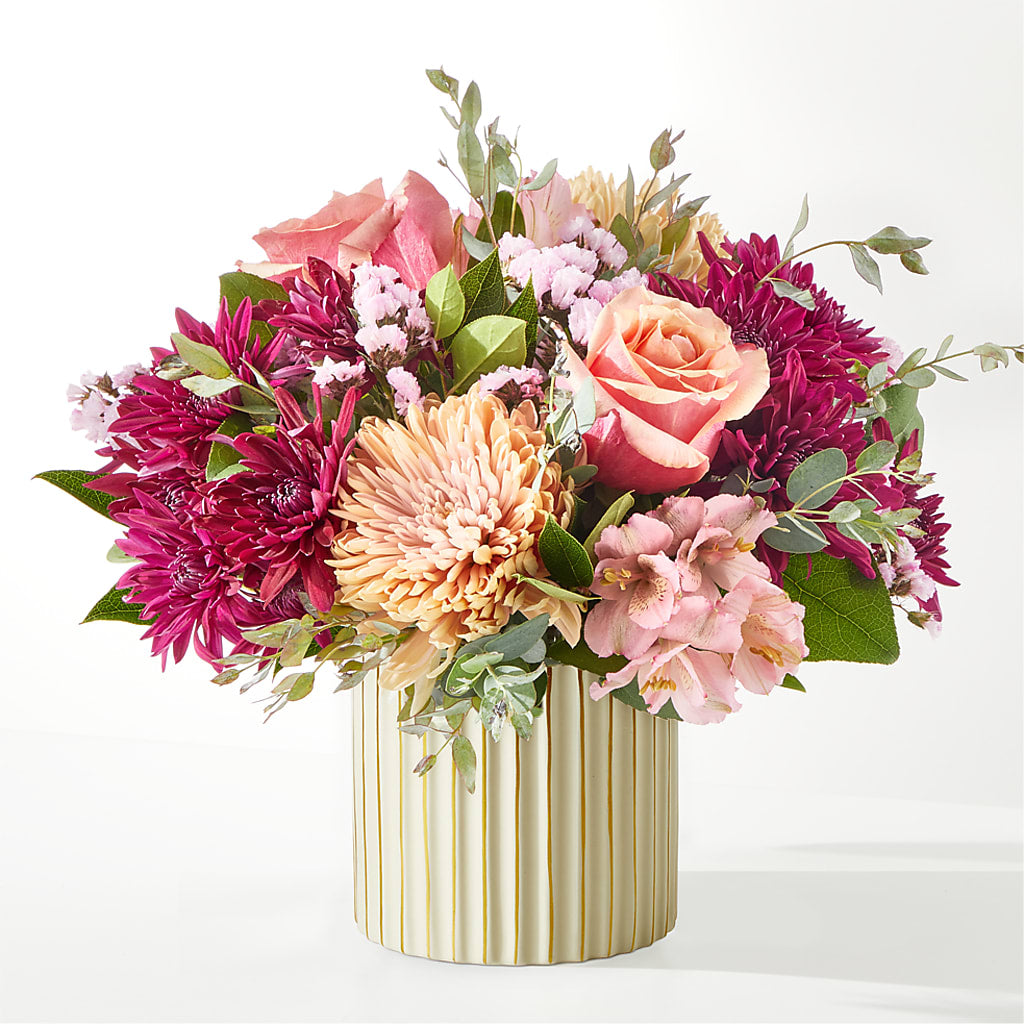 Berry Cobbler Bouquet with Ivory Vase –  Designs By Lakeland Flowers, Plant City FL