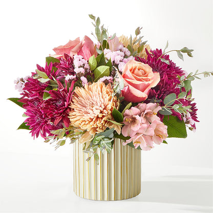Berry Cobbler Bouquet with Ivory Vase –  Designs By Lakeland Flowers, Plant City FL