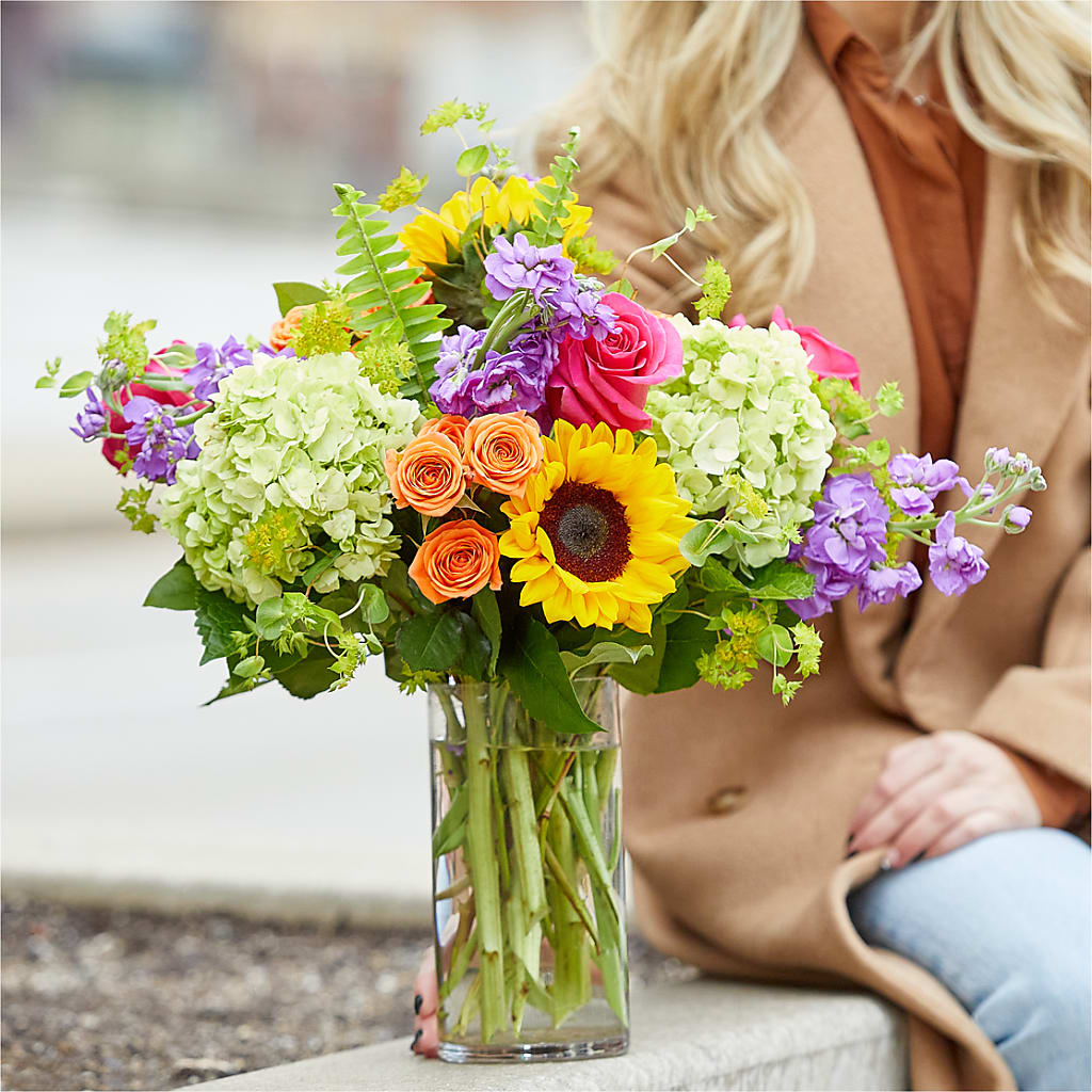 Vibrant Greetings Bouquet –  Designs By Lakeland Flowers, Plant City FL