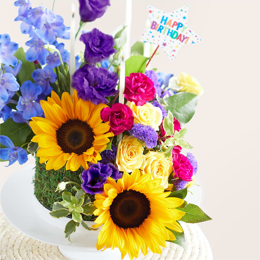 Star of the Day Floral Cake –  Designs By Lakeland Flowers, Plant City FL